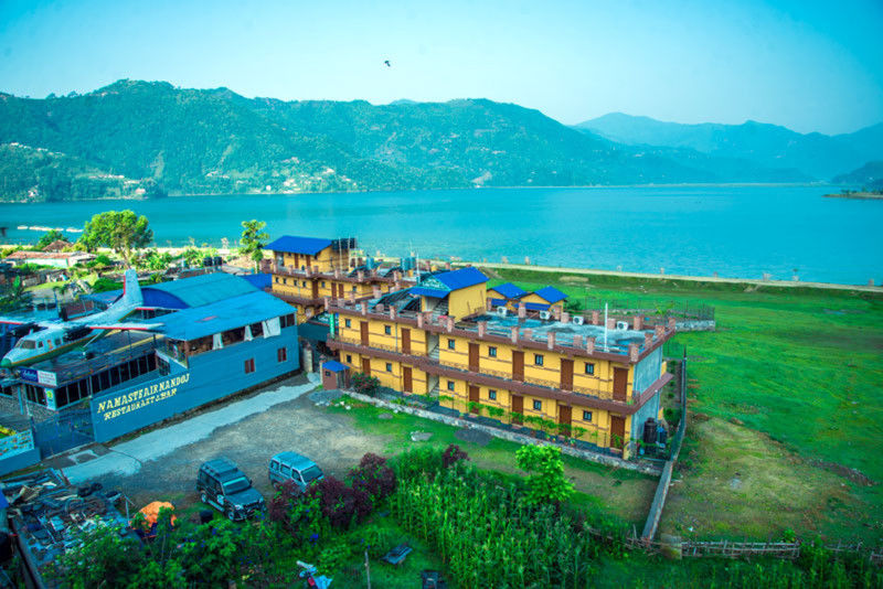 Hotel Lakefront Pokhara Kültér fotó